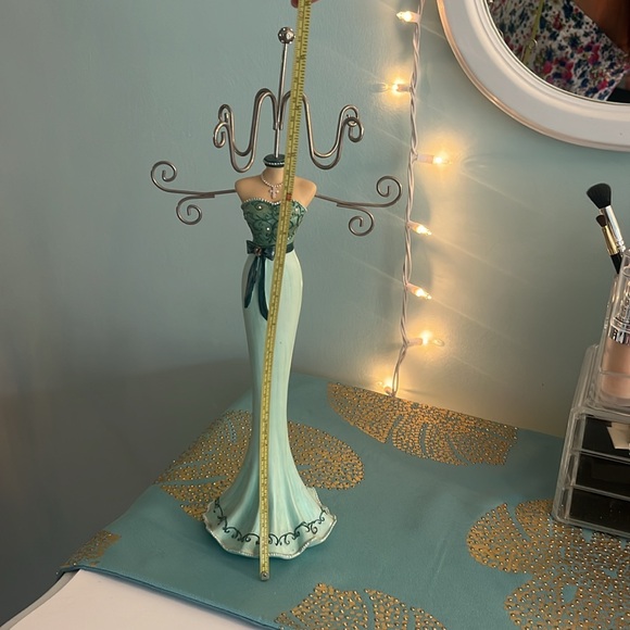 Jewelry Hanger Doll with Dress for Necklaces, Bracelets, Rings NEW - Picture 9 of 10